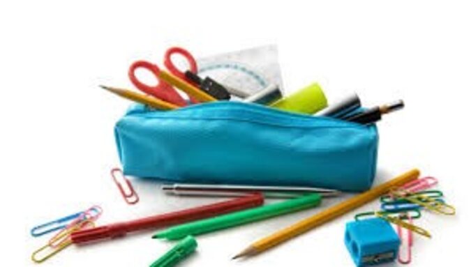 FOURNITURES SCOLAIRES.jpg